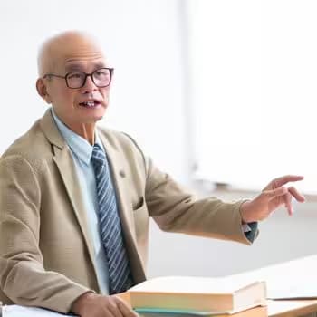 Eres docente y te gustaría ayudar a jóvenes de escasos recursos